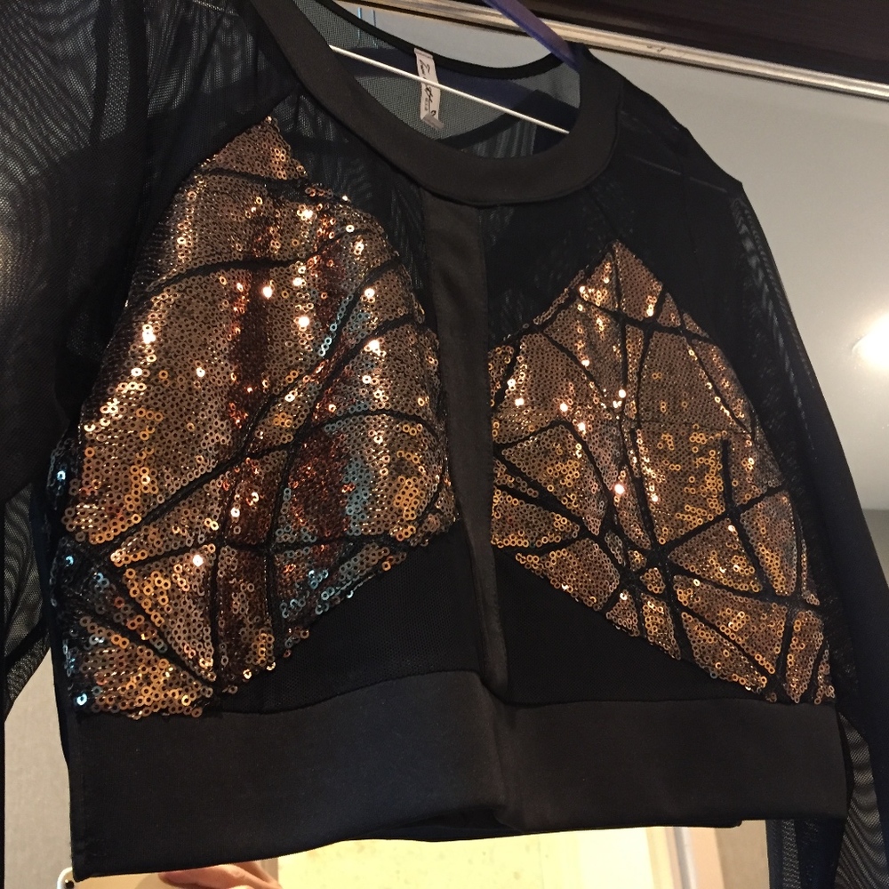 Crop Top with Glitter Insert